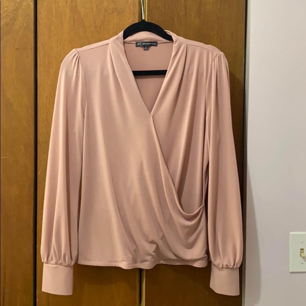 Woman’s blouse
